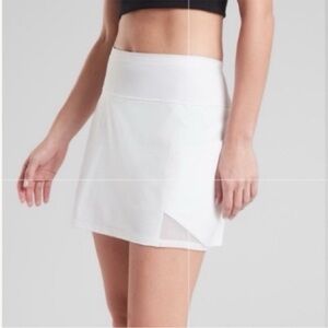 Athleta Dobby Action Skort Cream/White Size Medium
